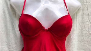 SEXIEST RED CORSET TOP