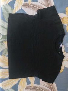 Black Basic Crop Top