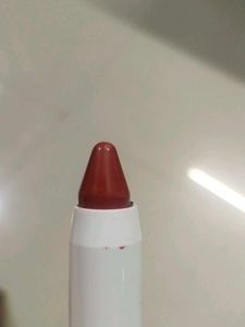 Maybelline Foundation And My Glamm Lipsticks