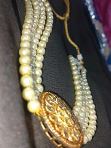 Beautiful Choker Set