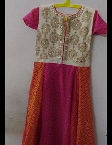 Beautiful Gown For Woman #ethnic #gown #indowester