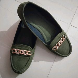 Green Colour Formal Footwear