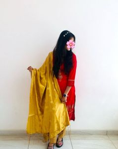 Ragriti Red Kurti