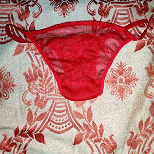 PRICE DROPS📣 A RED HOT 🔥 SEXY 👙 PANTY 🍎