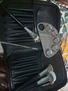 Makeup Brush+bag+pallet
