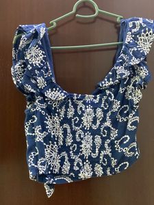 Blue &amp; White Print Crop Top