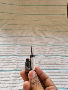 ColorBar All-Matte Eyeliner