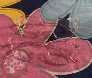 White And Pink Frame Glasses (2-Pack)