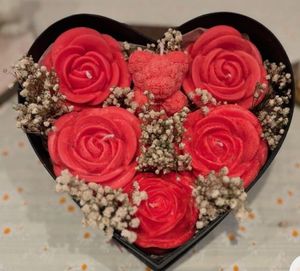 Rose Candle Bouquet