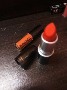 MAC LIPSTICK AND GLOSS TOGETHER
