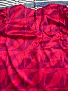 Stylish Pink Patterned Top
