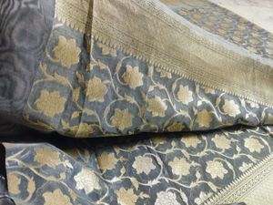 Grey Golden Pattu Saree