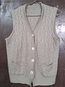 Vintage Sleeveless Cardigan Vest