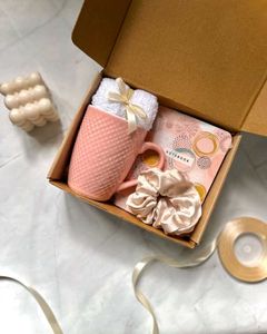 Rakhi Gift Hamper