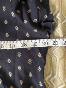 Uniqlo Cute Polka Dot Polo Shirt