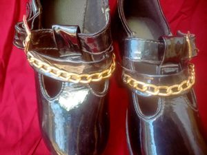 Black Shoes