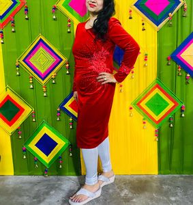 Red Velvet Partywear MIDI