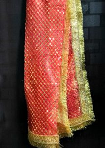 GORGEOUS RED CHUNNI/CHUNRI