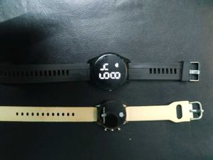 Set of 2 Smart Watches