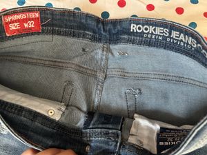 Rookies Blue wash Distressed jeans