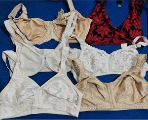 38dd/40 Non Padded