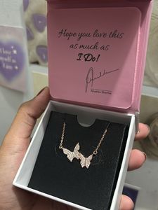 Giva Rose Gold Wavering Wings Necklace