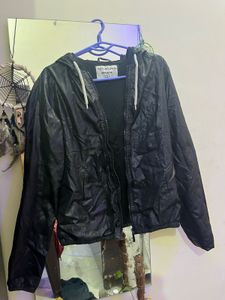 TerraNova Black Lightweight Jacket