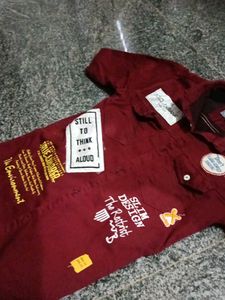Maroon Graphic Short Sleeve Shirt
