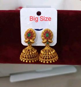 Beautiful Jhumkhas For Women