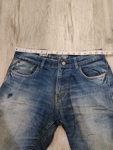 Sc9357 Levi&#39;s Jeans Waist 32