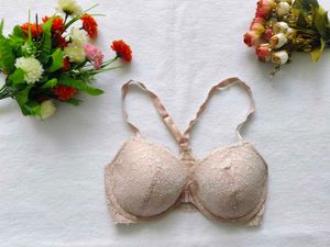 Victoria&#39;s Secret : 2 Bralette