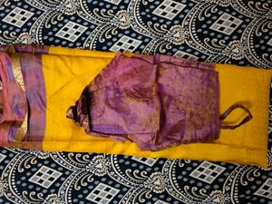 Saree With Blouse