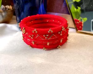 Red Handcrafted Thread Bangles