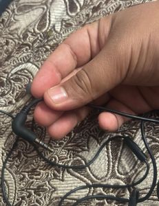 Mi Earphones And Zebronics Splitter For Iphone