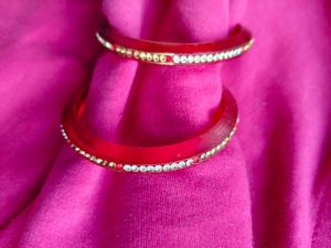 Elegant Red Bangles – Set of 2