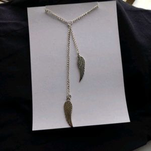 Quirky Neckpiece