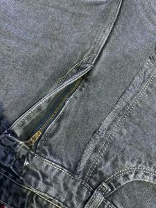 Distressed Gray Wash Wide Leg Jeans
