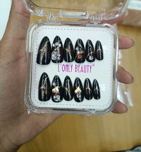 Press On Nails