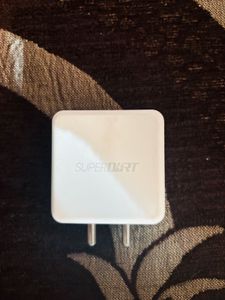 Realme SuperDart Charger