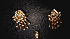 Gold Tone Jewelry Set