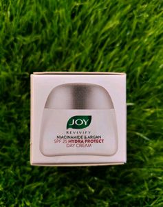 Joy Niacinamide &amp; Argan Day Cream