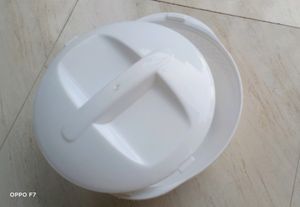 Beautiful  White Kitchen Use