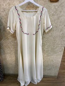 Casual embroidered kurta