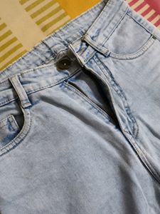 Wide Leg Light Blue Faded Jeans