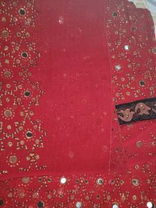 i am selling heavy red ♥️ saree