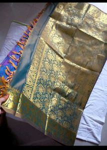 Kanjeevaram Semi Silk Saree Double colour shining