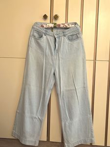 Light Wash Wide Leg Jeans