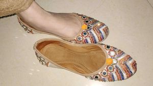 Embroidered Ethnic Jutti Flats