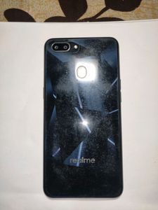 REALME 2