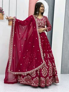 *👗💌 New Launching Embroidered Lehenga Choli👗💌*